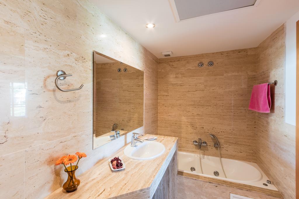 Appartement Penthouse La Nau By Homevillas360 *